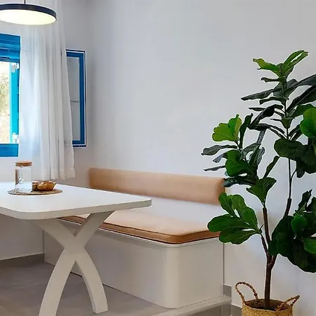 Meraki Beachfront Foinikion Exterior photo