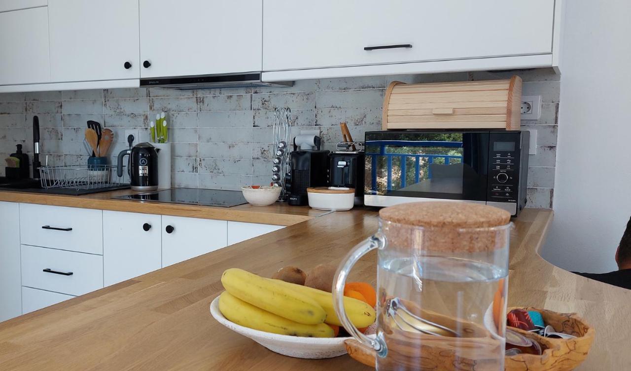 Meraki Beachfront Holiday home